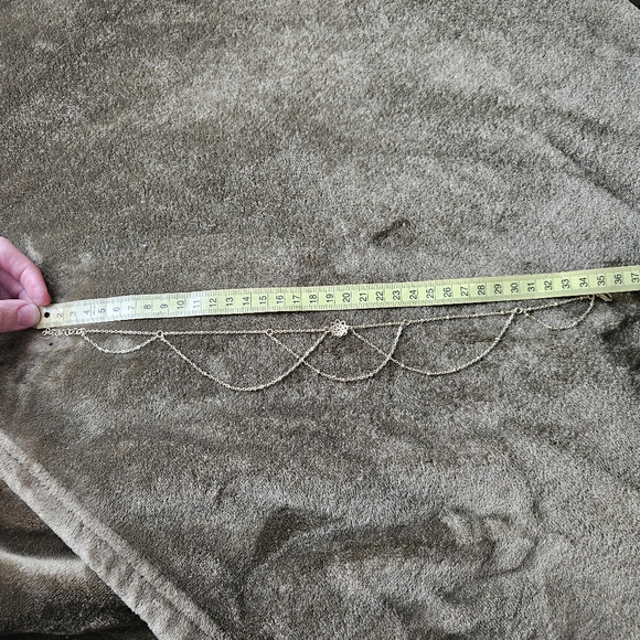 Intricate Gold Flower Choker Necklace - Picture 2 of 2